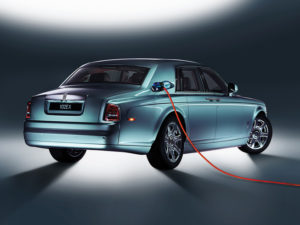 Rolls-Royce confirma un gasolina híbrido enchufable
