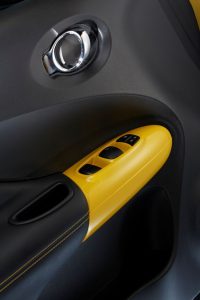 nissan_juke2014_14-682x1024