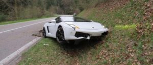 Destrozan un Lamborghini Gallardo LP560-4 Spyder en Suiza