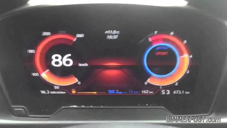 Así acelera el BMW i8