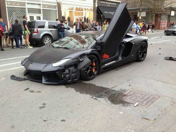 Este vídeo de un accidente de Lamborghini Aventador te dejará sin aliento 1