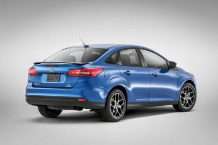 Ford Focus Sedán 2014: Puesta al día con los rasgos de la marca actuales 1