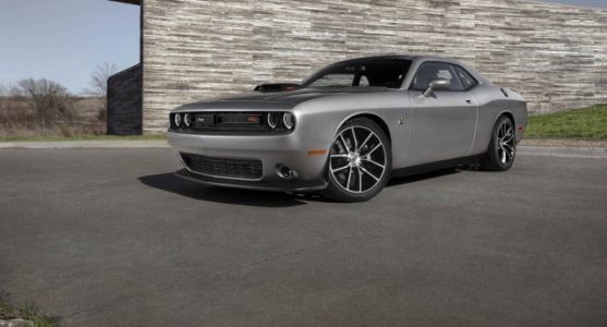 2015 Dodge Challenger 392 HEMI® Scat Pack Shaker