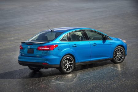 ford-focus-sedan-2015-201416336_5