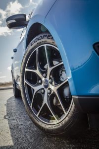 ford-focus-sedan-2015-201416336_10