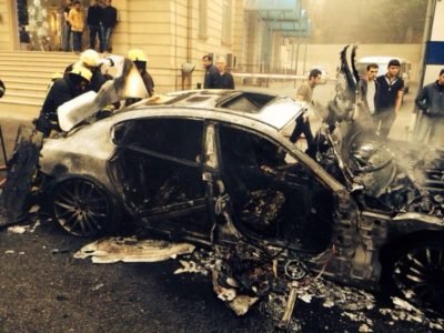 Arde un Maserati Quattroporte GTS en Azerbaijan 1