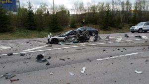 Terrible accidente entre un Corvette y una Dodge Ram en Noruega