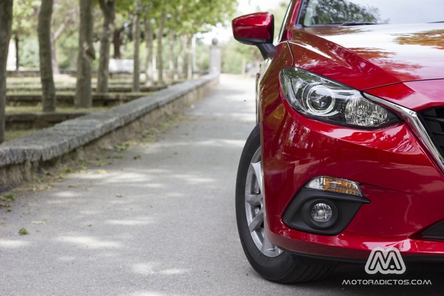 Prueba: Mazda 3 SkyActiv-G 100 CV (equipamiento, comportamiento, conclusión) 4