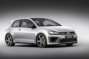 Agárrate a la silla: El Volkswagen Golf R400 de producción tendrá más caballos de los previstos