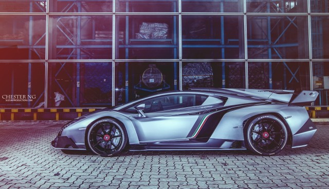 Un segundo Lamborghini Veneno vuela con destino Hong Kong 2