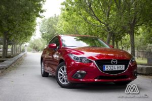 Prueba: Mazda 3 SkyActiv-G 100 CV (diseño, habitáculo, mecánica)