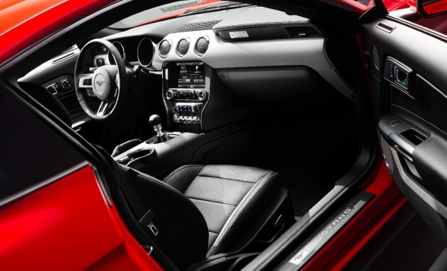 El nuevo Ford Mustang se cataloga como un éxito comercial en Europa 1