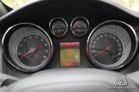 Prueba: Opel Cabrio 1.4 140 CV (equipamiento, comportamiento, conclusión) 3