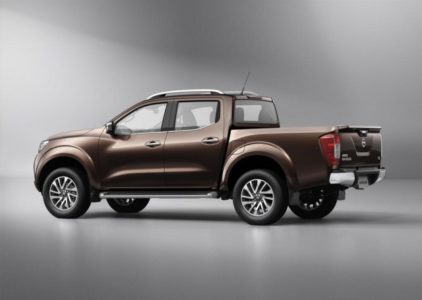Nissan NP300 Navara: Siguiendo la tendencia estética 2