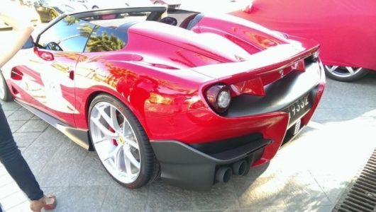 Llega el Ferrari F12 TRS, un one-off para un cliente muy especial 2