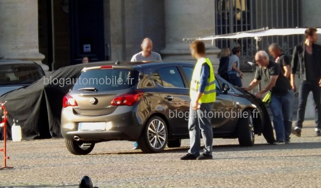 Cazadas las primeras imágenes sin camuflaje del nuevo Opel Corsa 4