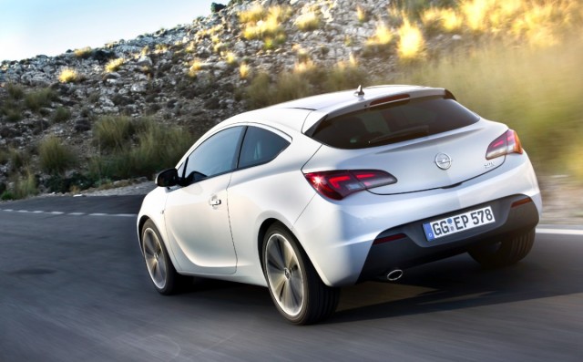 Opel Astra GTC 1.6 CDTI de 136 CV: Continúa la renovación mecánica 1