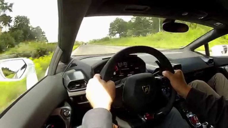 Así vuela el Lamborghini Huracán en Alemania