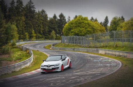 renault-megane-rs-tiempo-nurburgring-20