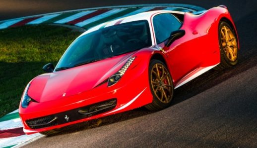 A la venta el Ferrari 458 Italia Niki Lauda 1