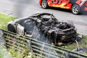 Cosas que pasan: Un prototipo del Acura NSX acaba en llamas en el «Infierno verde»