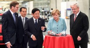 Volkswagen y FAW invertiran 2.000 millones en dos nuevas plantas en China