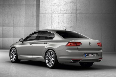 2015-VW-Passat-B8-24