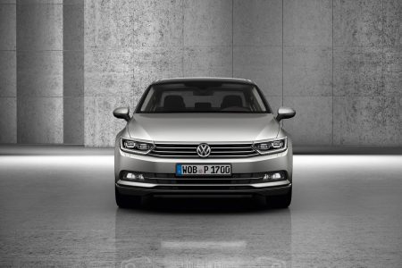 2015-VW-Passat-B8-25