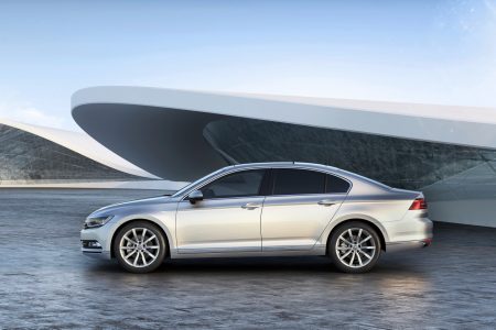 2015-VW-Passat-B8-3