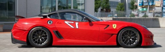 Sale a la venta un Ferrari 599XX 3