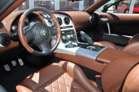 A la venta un Alfa Romeo TZ3 Stradale en Estados Unidos 3