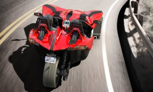 Así de espectacular se muestra el Polaris Slingshot de producción 2