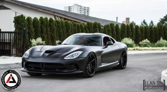 Viper-SRT-Frozen-Black-4