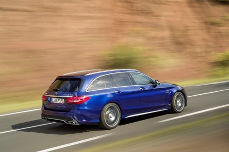 Mercedes-C63-AMG-29