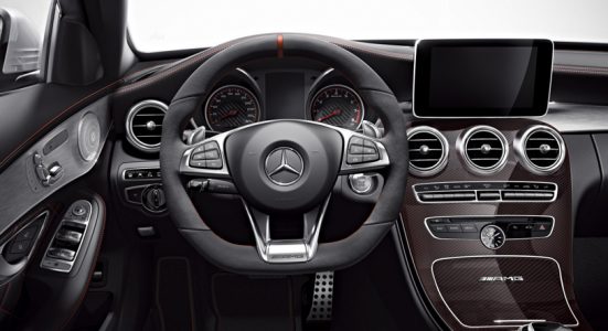 Mercedes-Edition-1-C63AMG-7