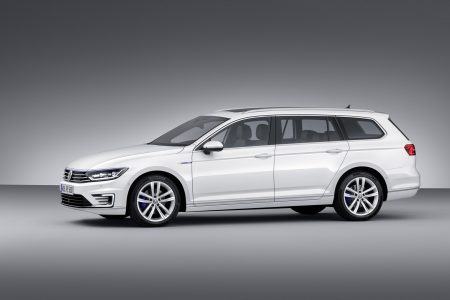 VW-Passat-GTE-8