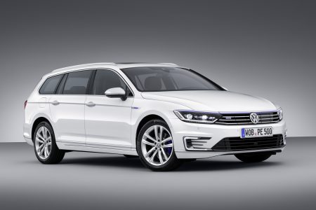 VW-Passat-GTE-5