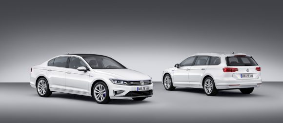 VW-Passat-GTE-1
