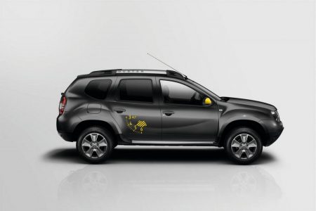 dacia-presentara-ediciones-especiales-de-los-sandero-y-duster-en-paris-201418255_9