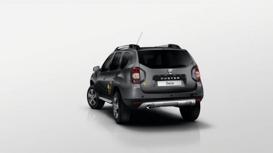 dacia-presentara-ediciones-especiales-de-los-sandero-y-duster-en-paris-201418255_3
