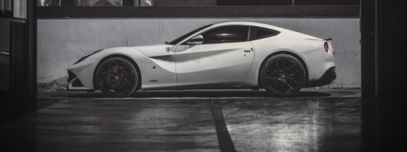 Ferrari F12berlinetta bajo el rodillo de PP-Performance 1