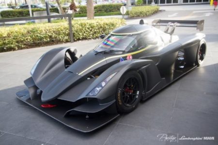 A la venta un impresionante Praga R1 Turbo 1