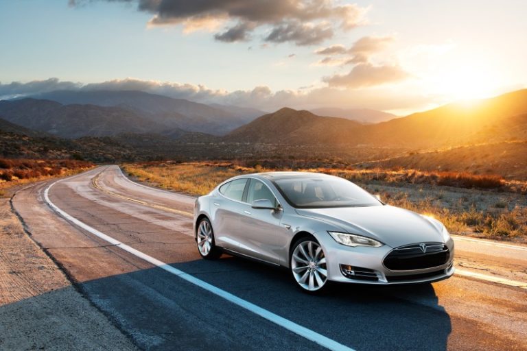 El Tesla Model III incluirá un crossover en su gama, en España podría costar «sólo» 35 mil euros