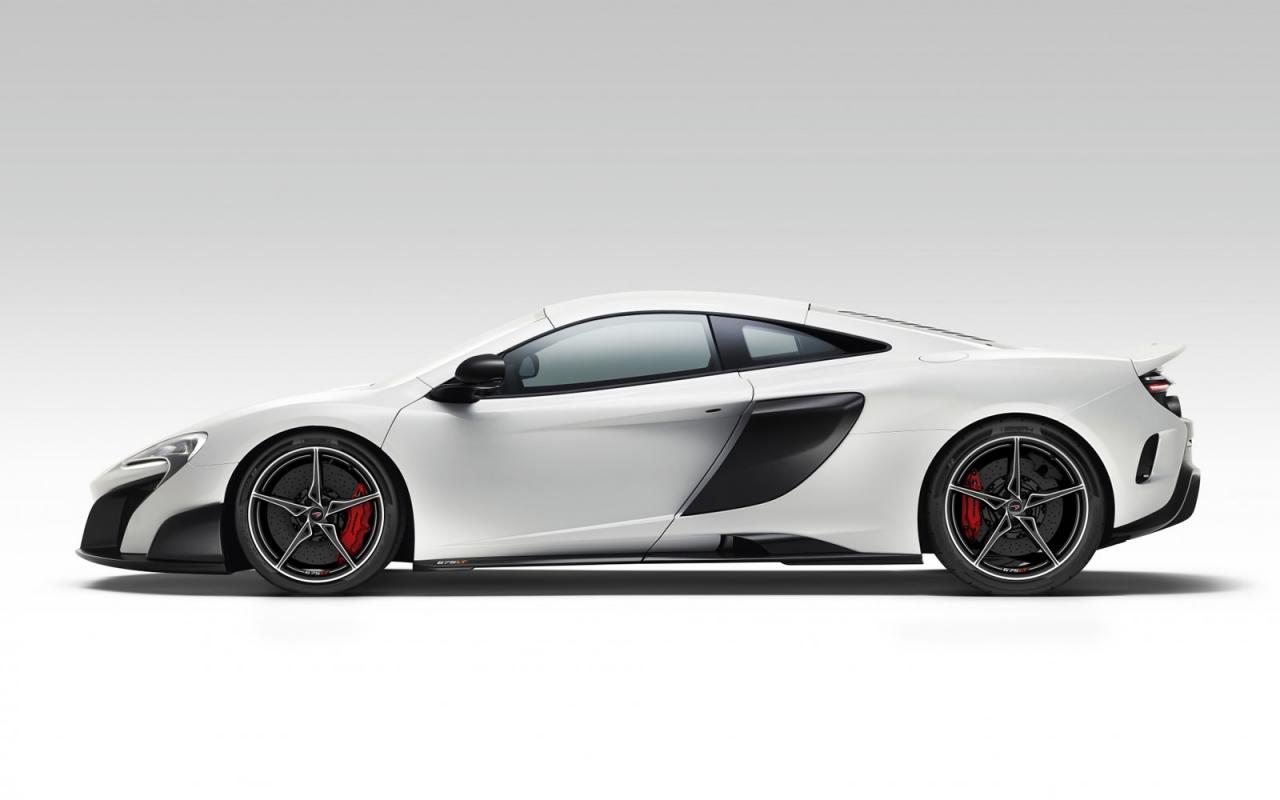 Oficial: McLaren 675LT 1