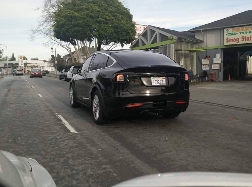Al descubierto: Tesla Model X, casi sin camuflaje 1