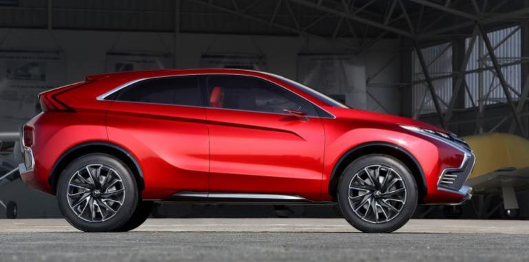 Mitsubishi XR-PHEV II Concept: La evolución del SUV compacto híbrido enchufable