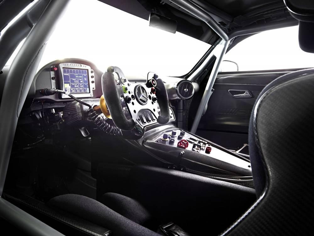 Así es el Mercedes AMG GT3, primeras imágenes oficiales 1