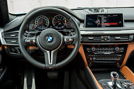 2015-BMW-X6M-116