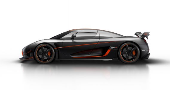 Koenigsegg_AgeraRS_side.jpg