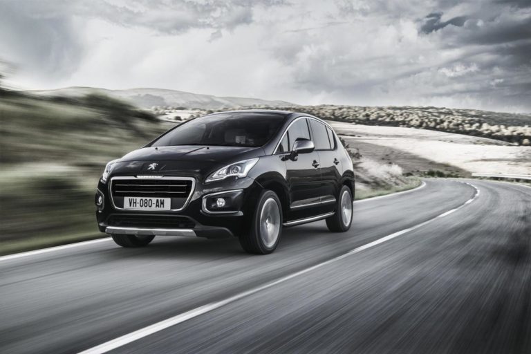 Peugeot 3008 1.2 PureTech 130 CV: Llega el bloque tricilíndrico al crossover francés